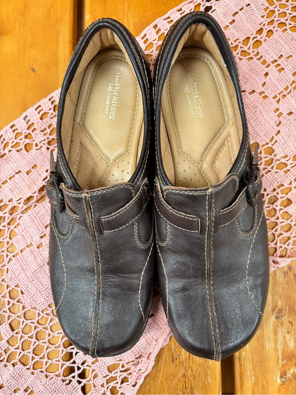 Naturalizer "Pursue" Brown Leather Slip-On Loafers - Women's Size 11M